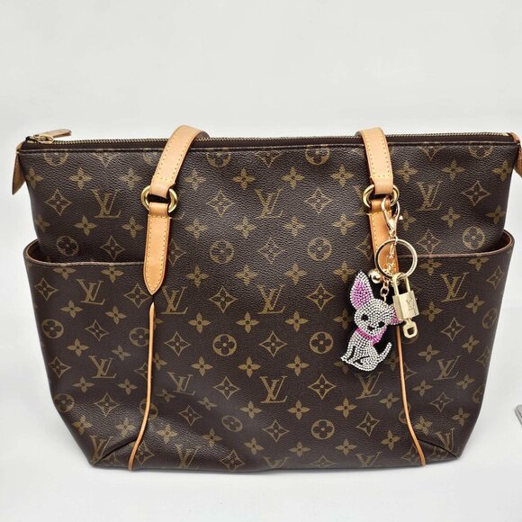 Authentic Louis Vuitton Lock & Key with unbranded Bagcharm, Keycharm 120625 - Picture 3 of 7